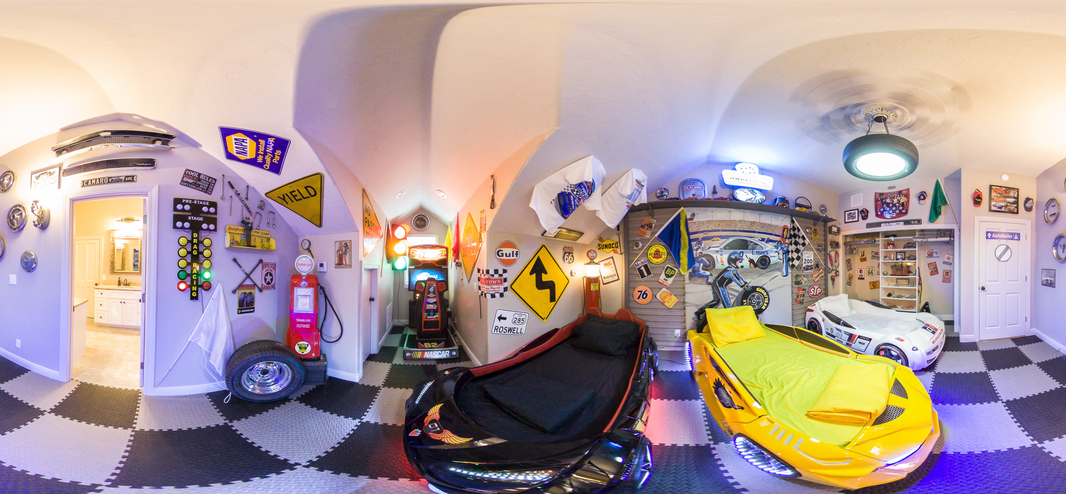 Nascar Room  - a race car bedroom